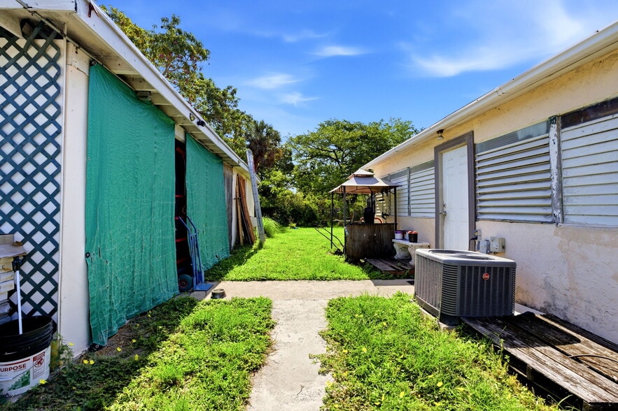 More Photos Of 823 NW 3rd St, Pompano Beach Land For Sale