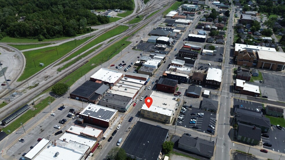 More Photos Of 200 S Main St, Corbin General Retail For Sale