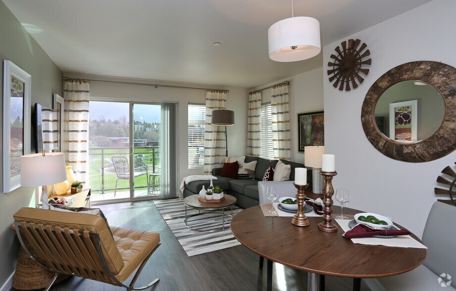 More Photos Of 324 Central Way, Kirkland Apartments For Lease