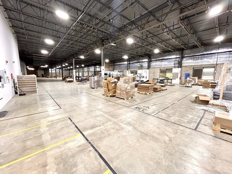 More Photos Of 2 Twosome Dr, Moorestown Manufacturing For Lease