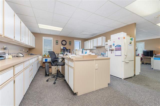 More Photos Of 4718 National Rd E, Richmond Office For Lease