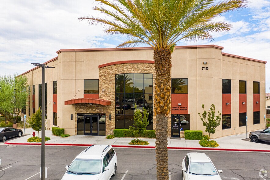 Primary Photo Of 710 Coronado Center Dr, Henderson Medical For Lease