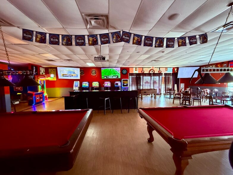 More Photos Of 11657 Lakeridge Pky, Ashland Storefront Retail Office For Lease