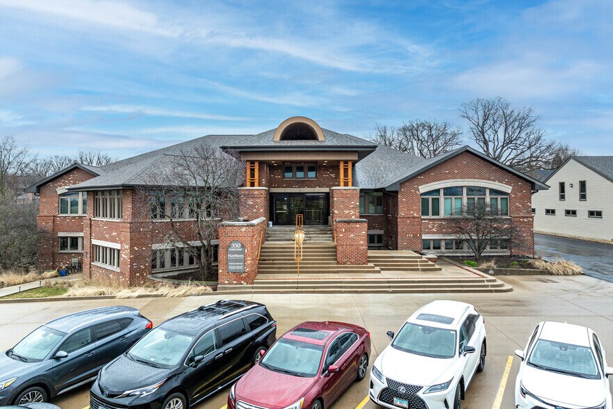 More Photos Of 350 Houbolt Rd, Joliet Medical For Lease