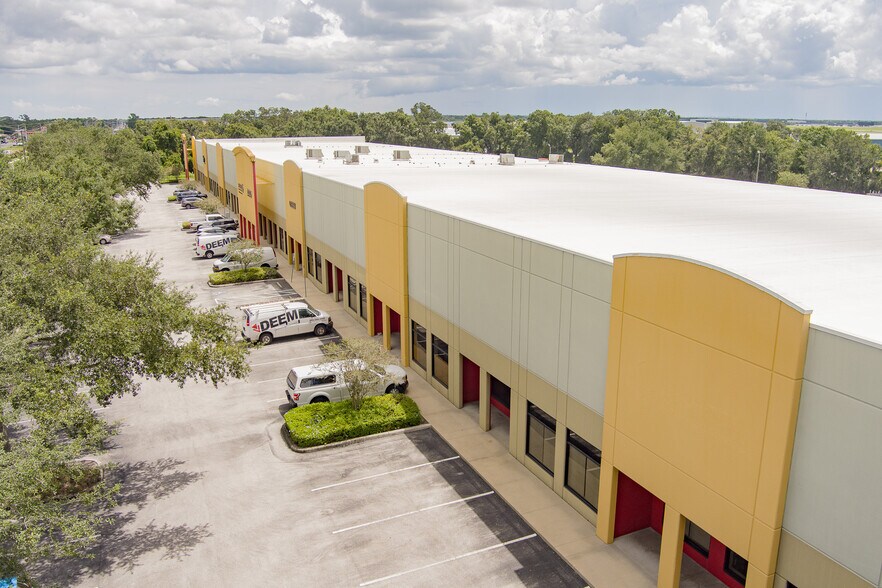 More Photos Of 3810 Drane Field Rd, Lakeland Light Distribution For Lease