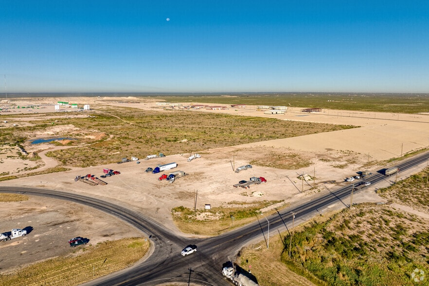 More Photos Of Prime Intersection IH-20 W & FM 866 SE Quadrant, Odessa Land For Sale