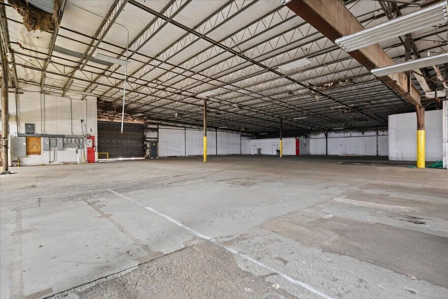 More Photos Of 119 E 6th Ave, Pamplico Industrial For Sale