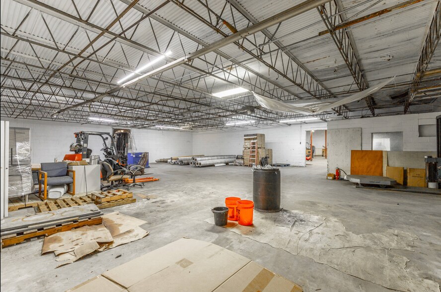 More Photos Of 360 Carbondale Rd SW, Dalton Warehouse For Sale