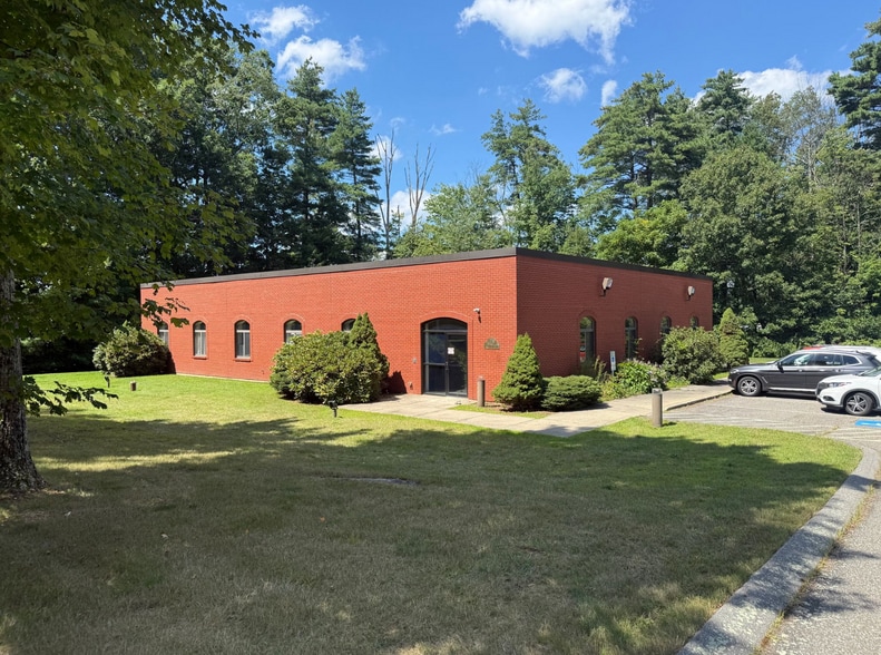 Primary Photo Of 53 Technology Park Rd, Sturbridge Office For Lease