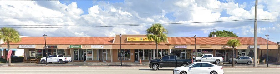 Primary Photo Of 12727-12749 Biscayne Blvd, North Miami Unknown For Lease