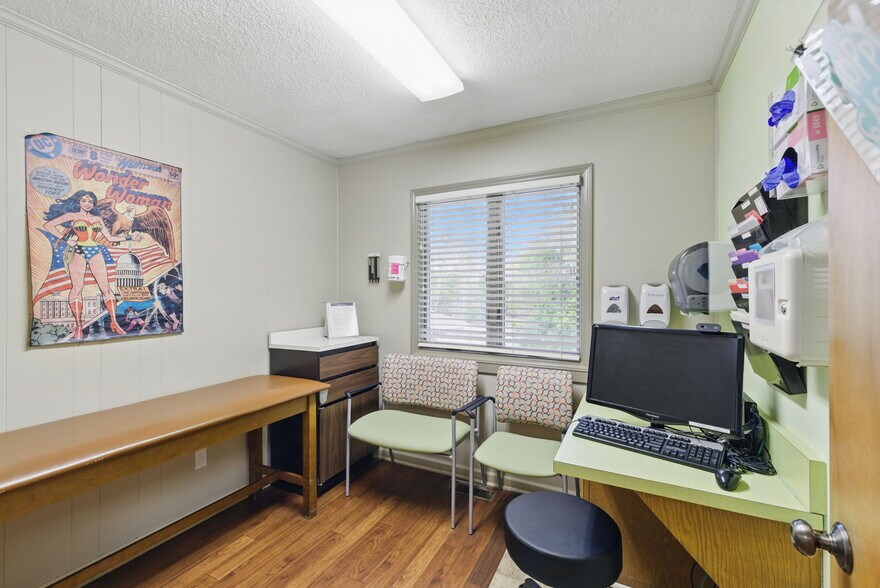 More Photos Of 141 Tryon Rd, Rutherfordton Healthcare For Lease