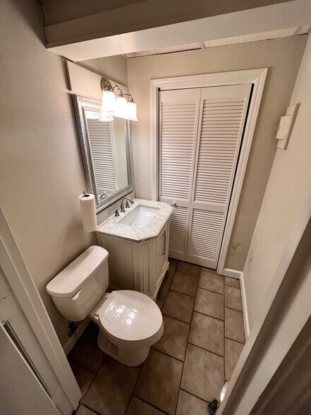 More Photos Of 3909 Ringgold Rd, Chattanooga Storefront For Lease