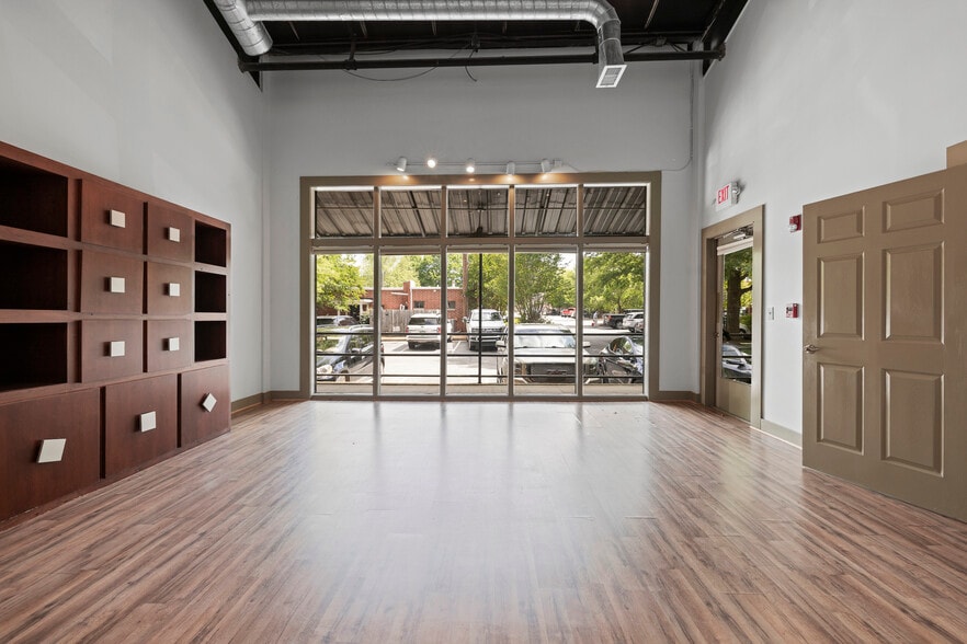 More Photos Of 226 W Washington St, Madison Freestanding For Sale