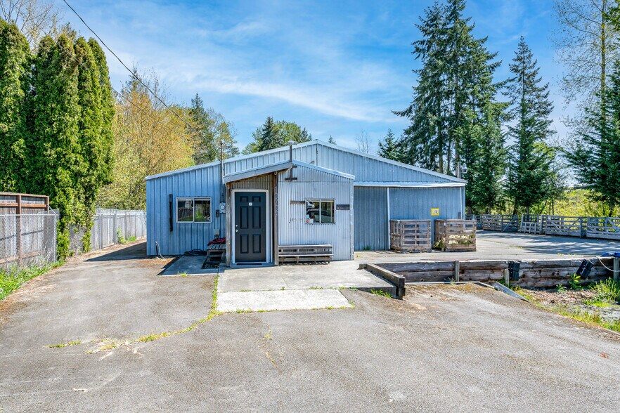 More Photos Of 10709 12th Ave E, Tacoma Warehouse For Sale