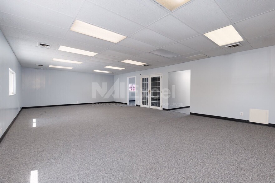 More Photos Of 780 W Layton Ave, Salt Lake City Manufacturing For Lease