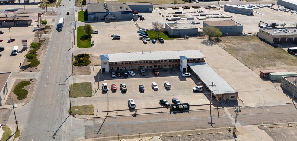 More Photos Of 1502 E Fulton St, Garden City Apartments For Sale