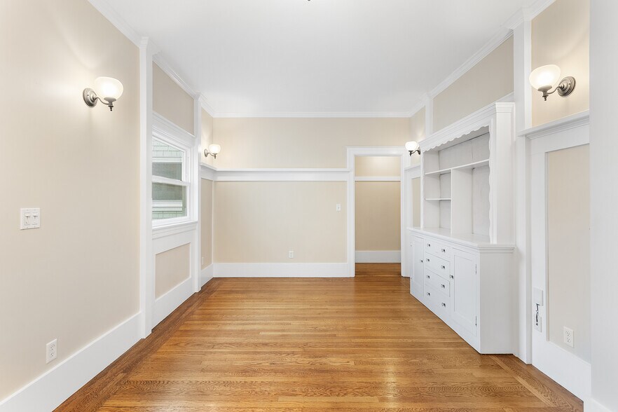 More Photos Of 123-133 Echo Ave, Oakland Apartments For Sale