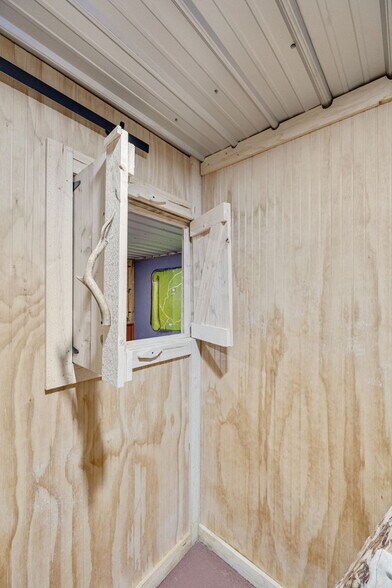 More Photos Of 714 N Saint Mary St, Pilot Knob Freestanding For Sale