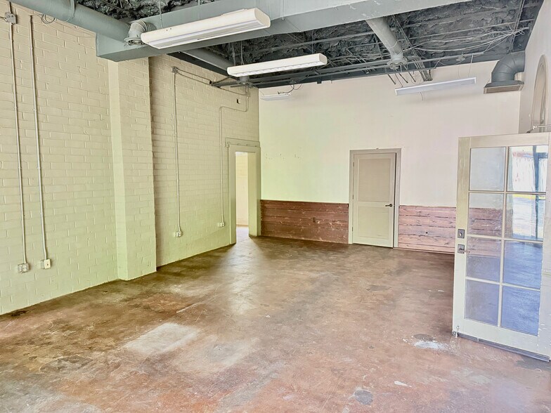 More Photos Of 1468 Mecaslin St, Atlanta Loft Creative Space For Sale