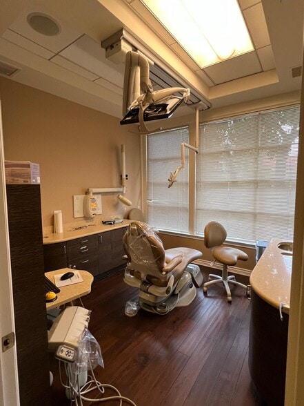 More Photos Of 26137 La Paz Rd, Mission Viejo Medical For Lease