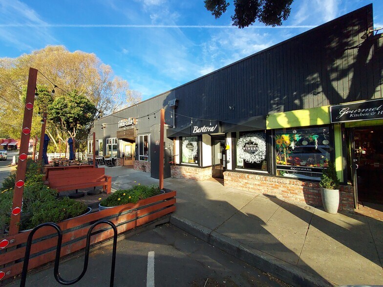 More Photos Of 315 Main St, Half Moon Bay Storefront Retail Office For Lease