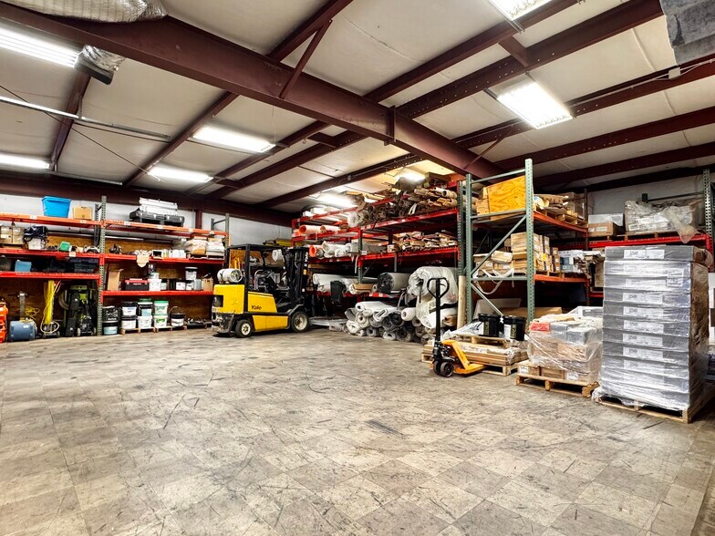 More Photos Of 8707 S Seminole Trl, Ruckersville Freestanding For Sale