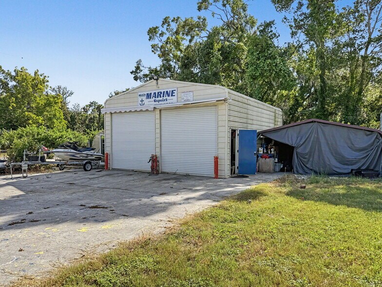 More Photos Of 7813 Leo Kidd Ave, Port Richey Flex For Sale