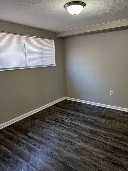 More Photos Of 115-117 Ruxton Ave, Manitou Springs Apartments For Sale