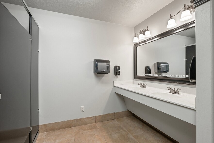 More Photos Of 13107 State Highway 30, College Station Religious Facility For Sale