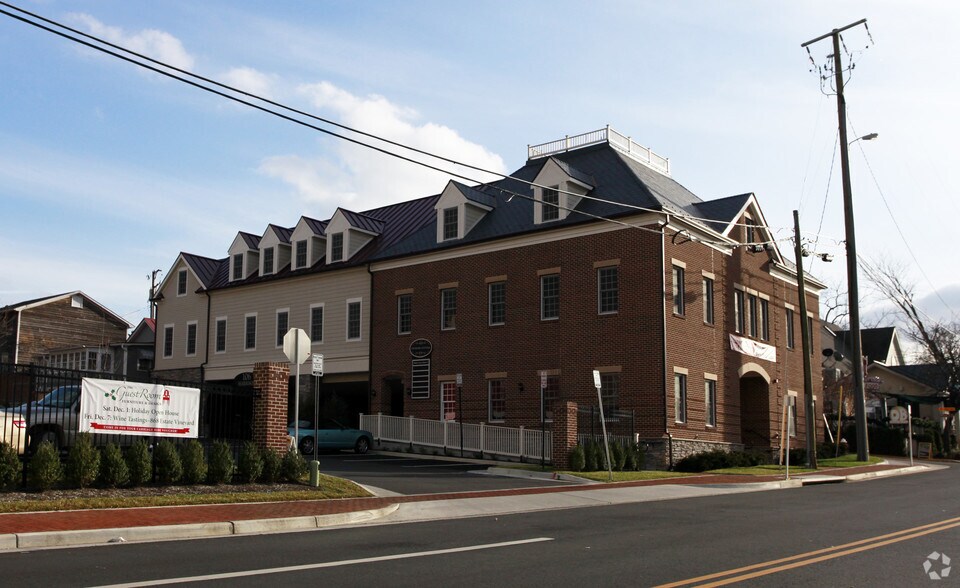 Primary Photo Of , Leesburg Office For Sale