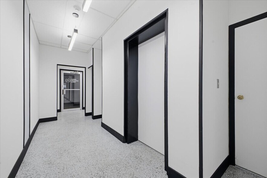 More Photos Of 99 Morris Ave, Springfield Office For Lease