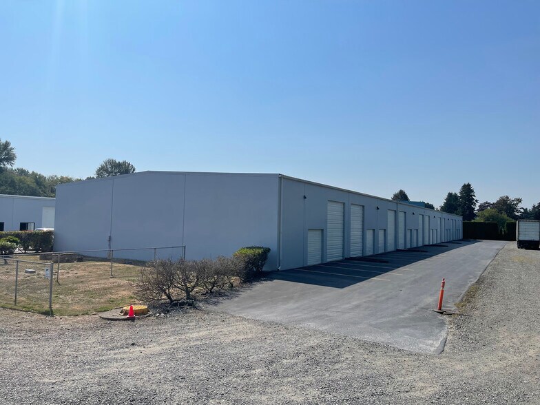 More Photos Of 2002 17th St NW, Puyallup Unknown For Lease