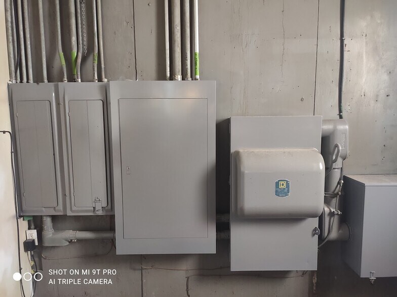 More Photos Of 601 Hyde St, Kalkaska Warehouse For Sale