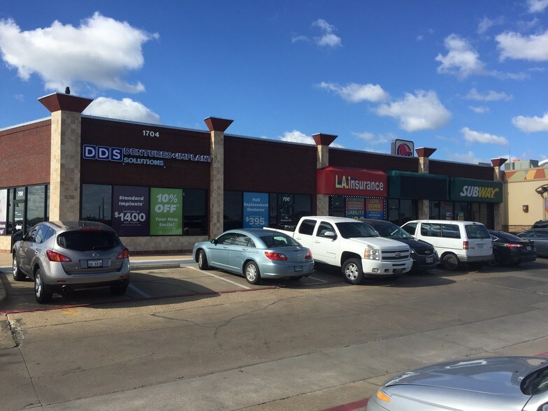 More Photos Of 1704 Military Pky, Mesquite Unknown For Lease