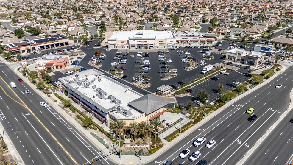 More Photos Of 13382 Limonite Ave, Eastvale Fast Food For Sale