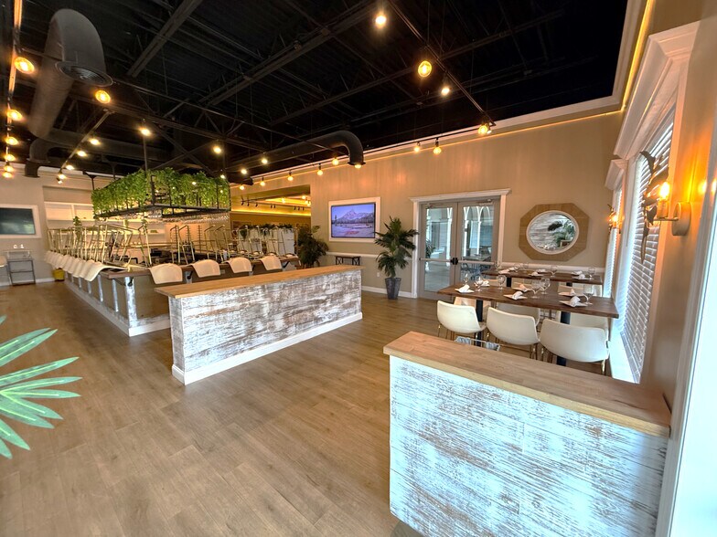 More Photos Of 10431 SE Federal Hwy, Hobe Sound Restaurant For Lease