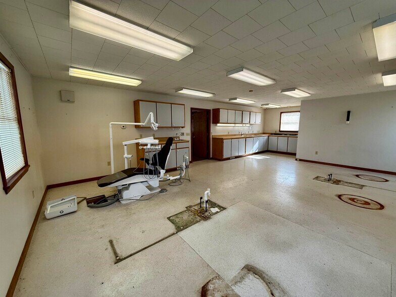 More Photos Of 1 Garvin Ave, Massena Medical For Sale
