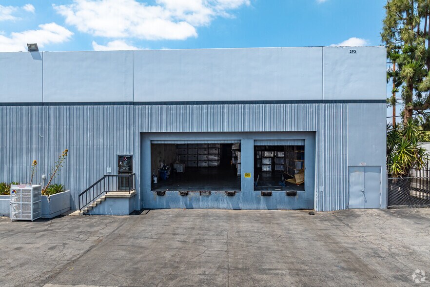 More Photos Of 295 Willow Ave, City Of Industry Warehouse For Lease