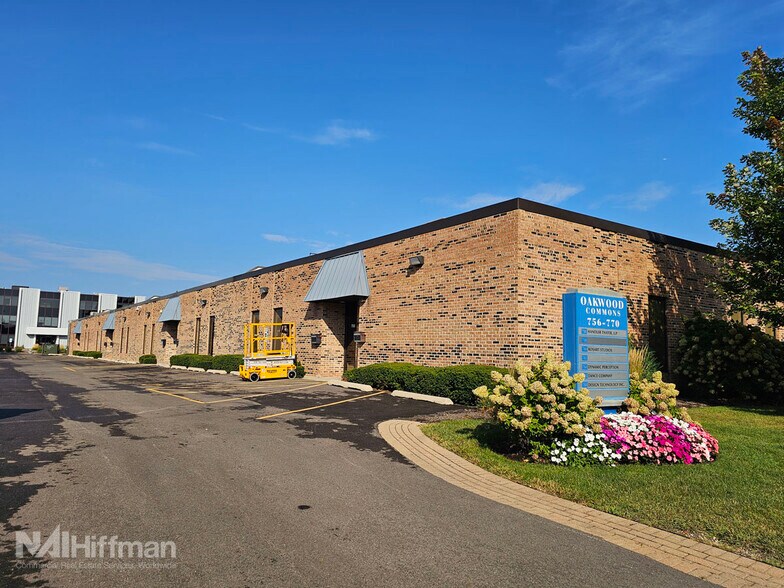 More Photos Of 756-816 Burr Oak Dr, Westmont Warehouse For Lease