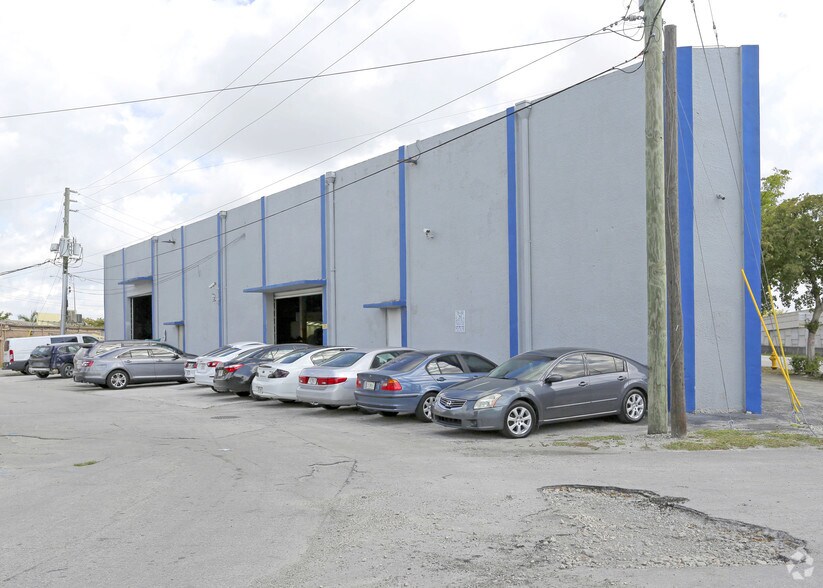 More Photos Of 660 NW 137th St, North Miami Warehouse For Sale