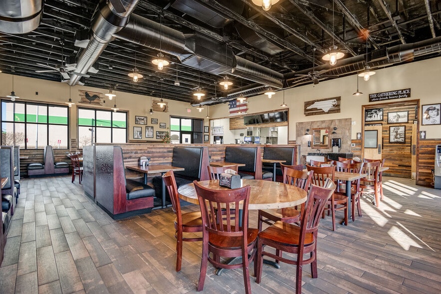 More Photos Of 2470 Gum Branch Rd, Jacksonville Restaurant For Sale