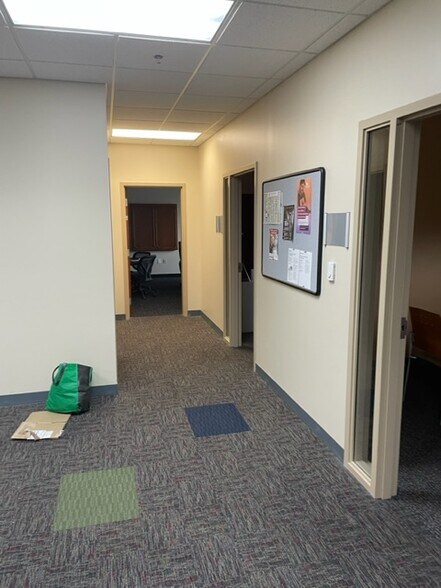 More Photos Of 119 Fairfield Ave, Bellevue Office For Lease