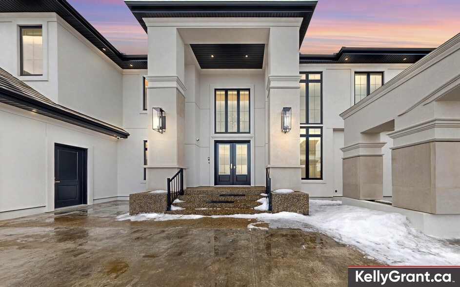 More Photos Of 136 River Heights Lane, Sturgeon County Multifamily For Sale