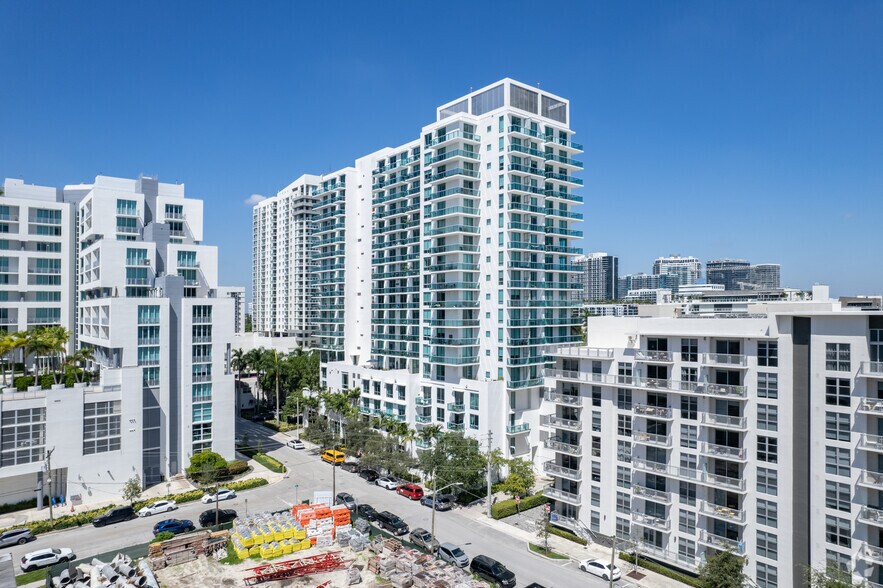 More Photos Of 333 NE 24th St, Miami Office Residential For Sale