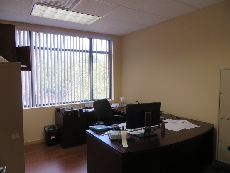 More Photos Of 92 E Main St, Somerville Office For Lease