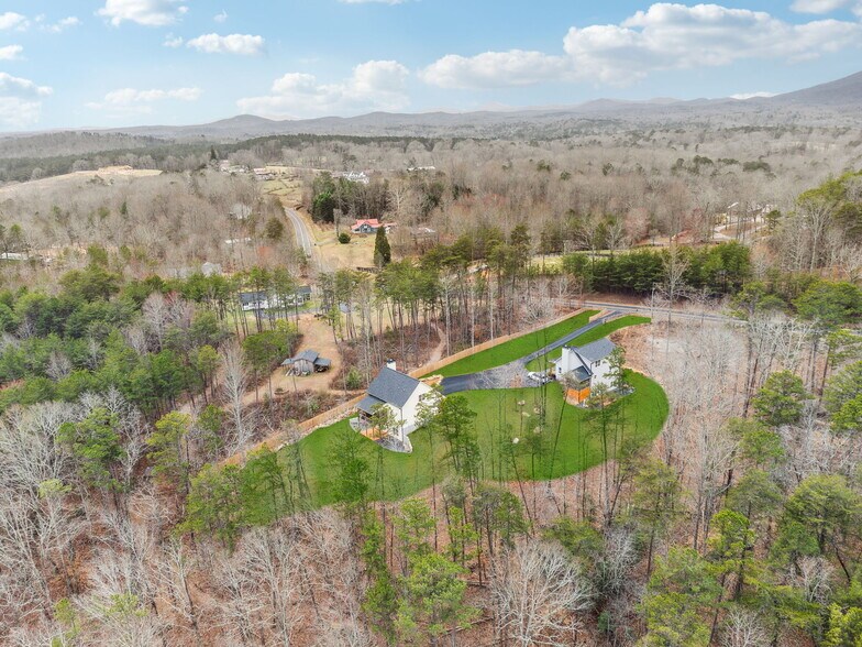 More Photos Of 1300 Preacher Campbell Rd, Clarkesville Multifamily For Sale