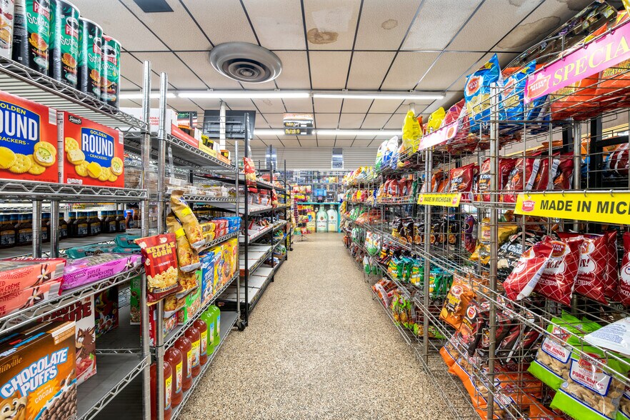 More Photos Of 14204 Fenkell, Detroit Storefront For Sale