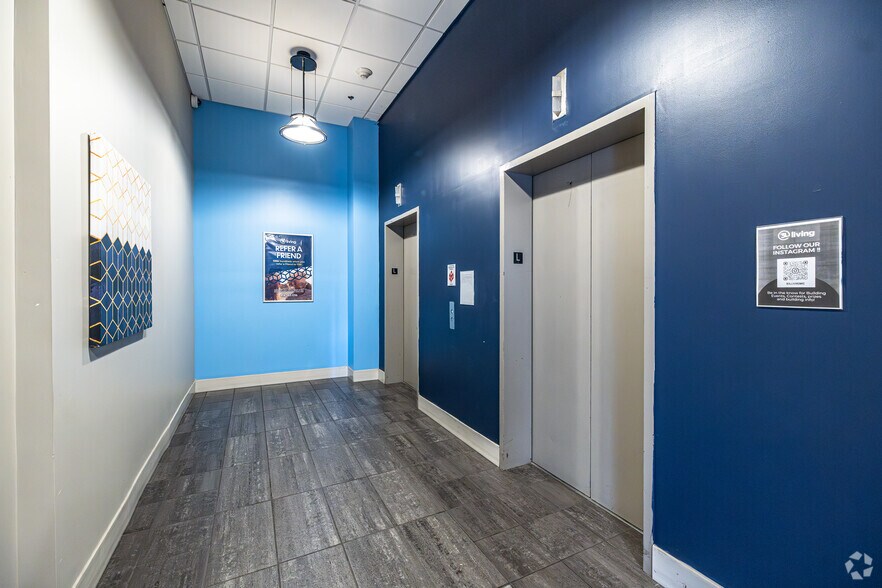 More Photos Of 735 W Wisconsin Ave, Milwaukee Apartments For Sale