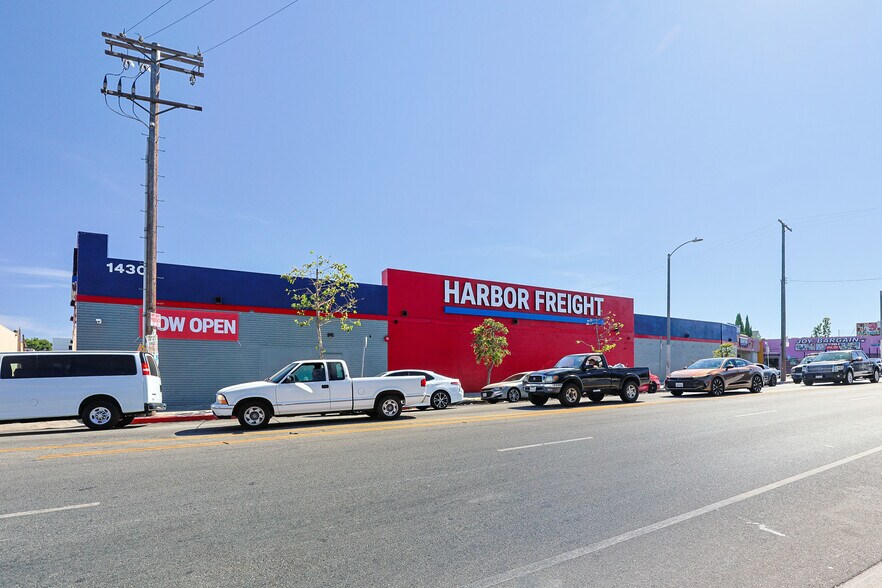 More Photos Of 1430 Venice Blvd, Los Angeles General Retail For Sale