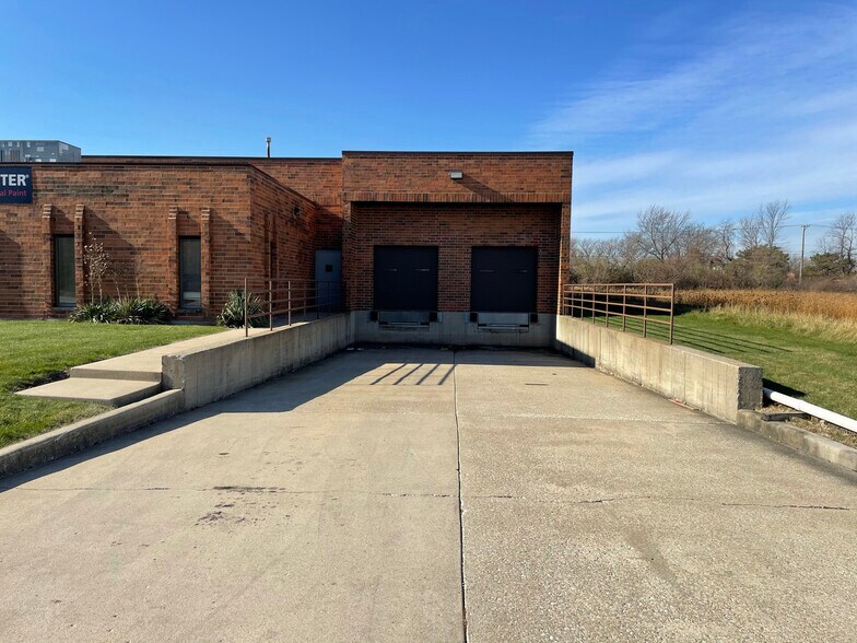 More Photos Of 1480 Huntington Ave, Calumet City Warehouse For Lease